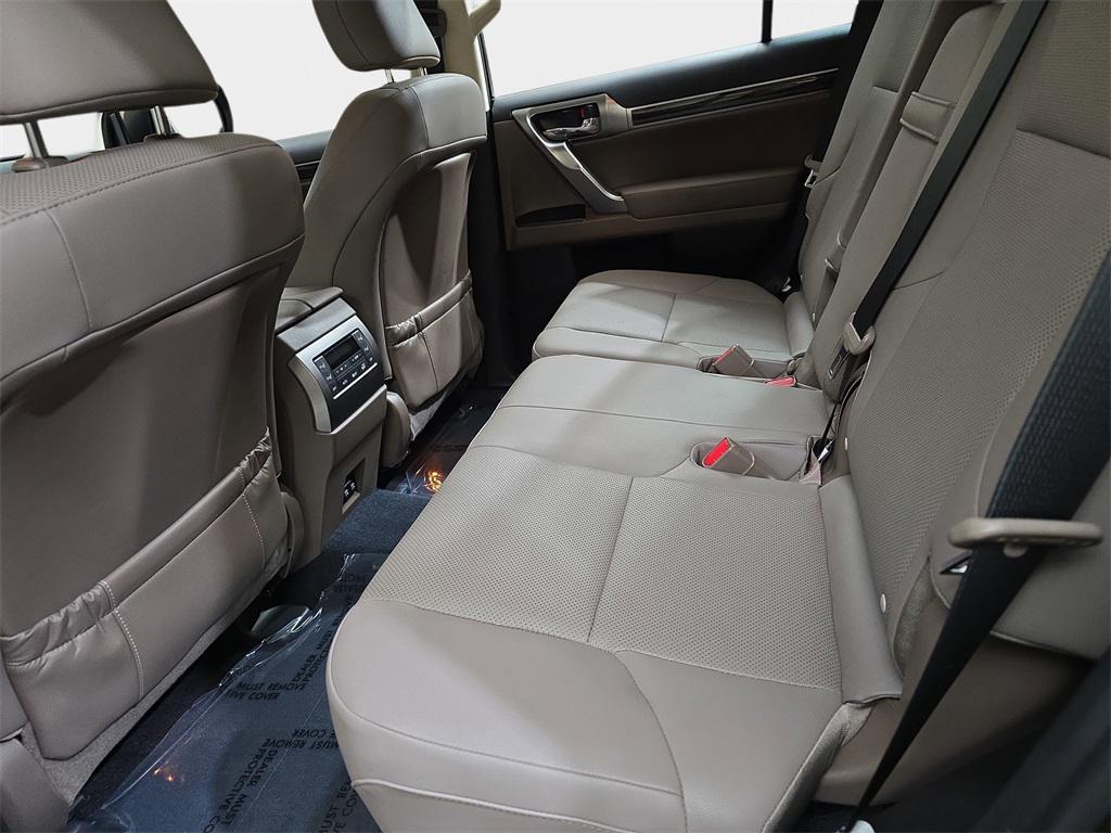 used 2023 Lexus GX 460 car, priced at $58,288