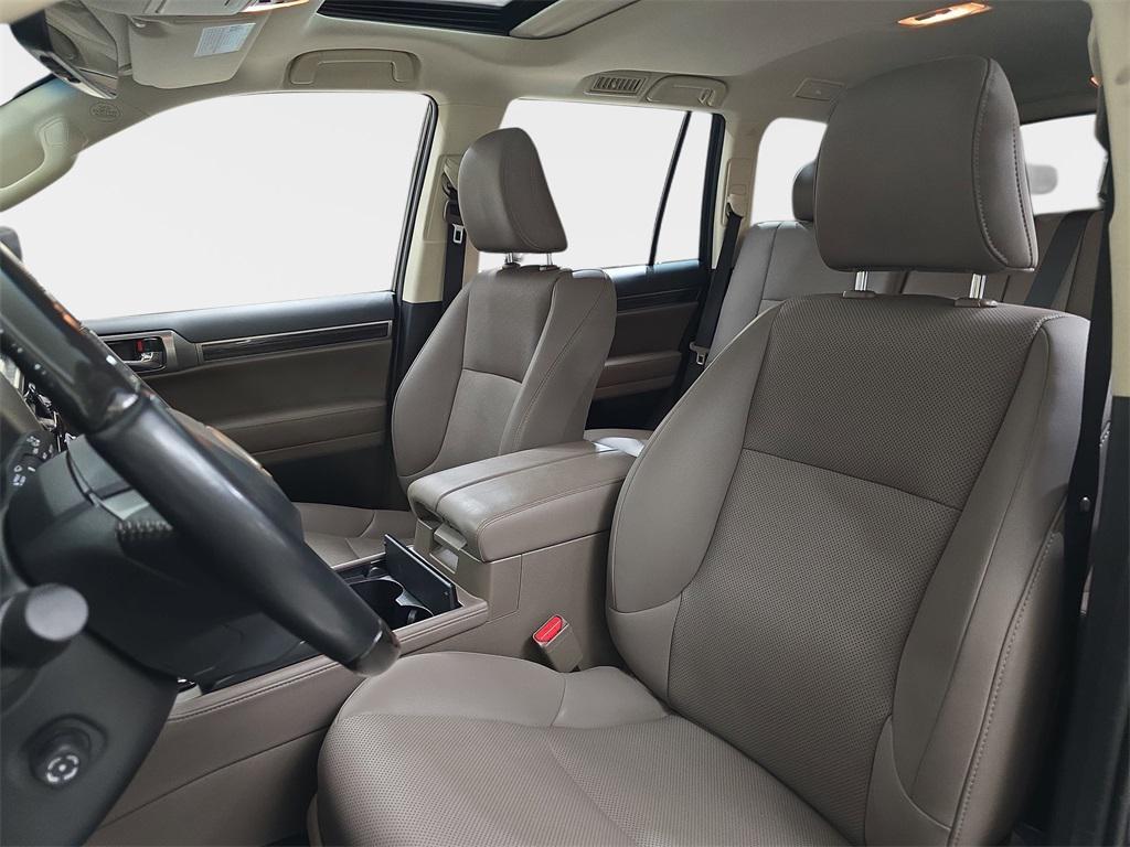 used 2023 Lexus GX 460 car, priced at $58,288