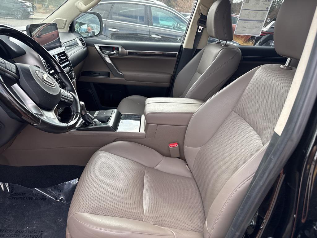used 2023 Lexus GX 460 car, priced at $58,289