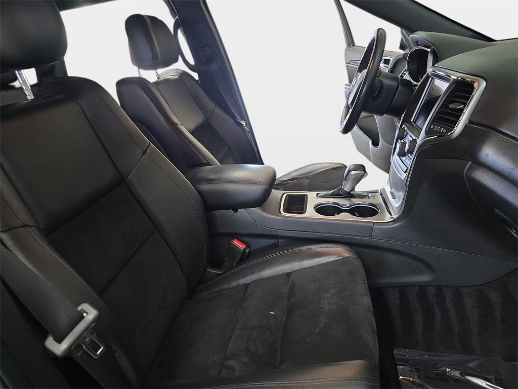 used 2018 Jeep Grand Cherokee car, priced at $17,994