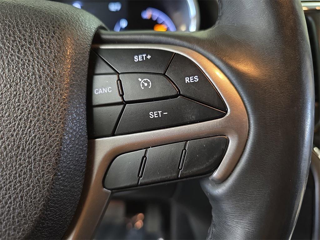 used 2018 Jeep Grand Cherokee car, priced at $17,994