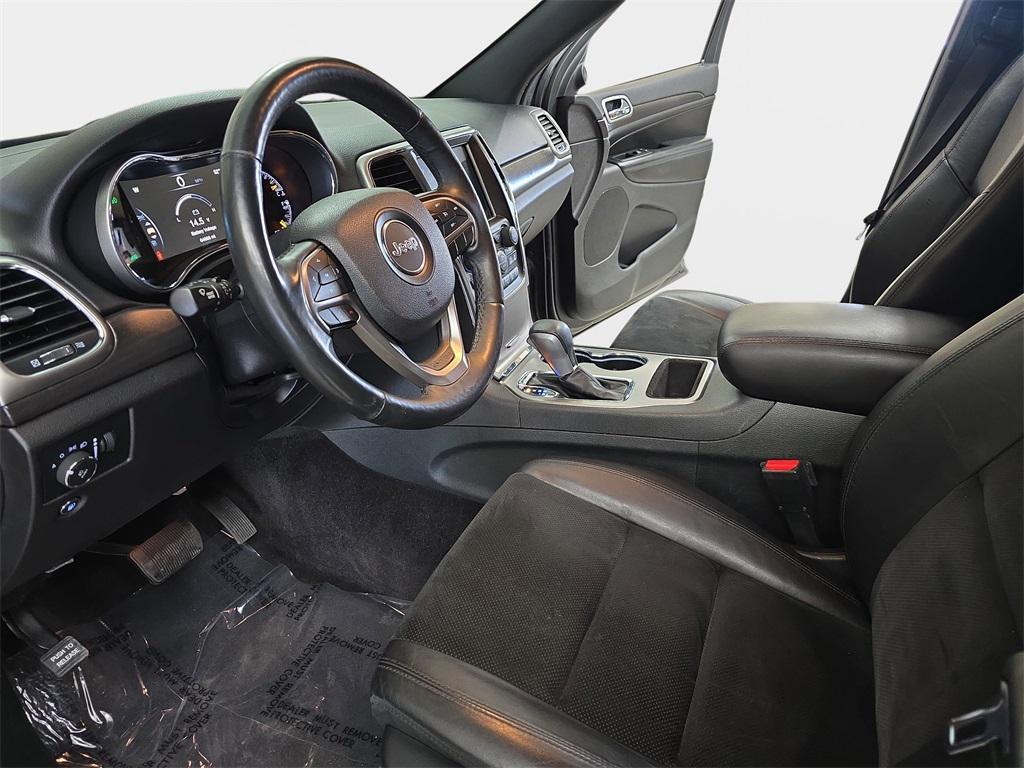 used 2018 Jeep Grand Cherokee car, priced at $17,994
