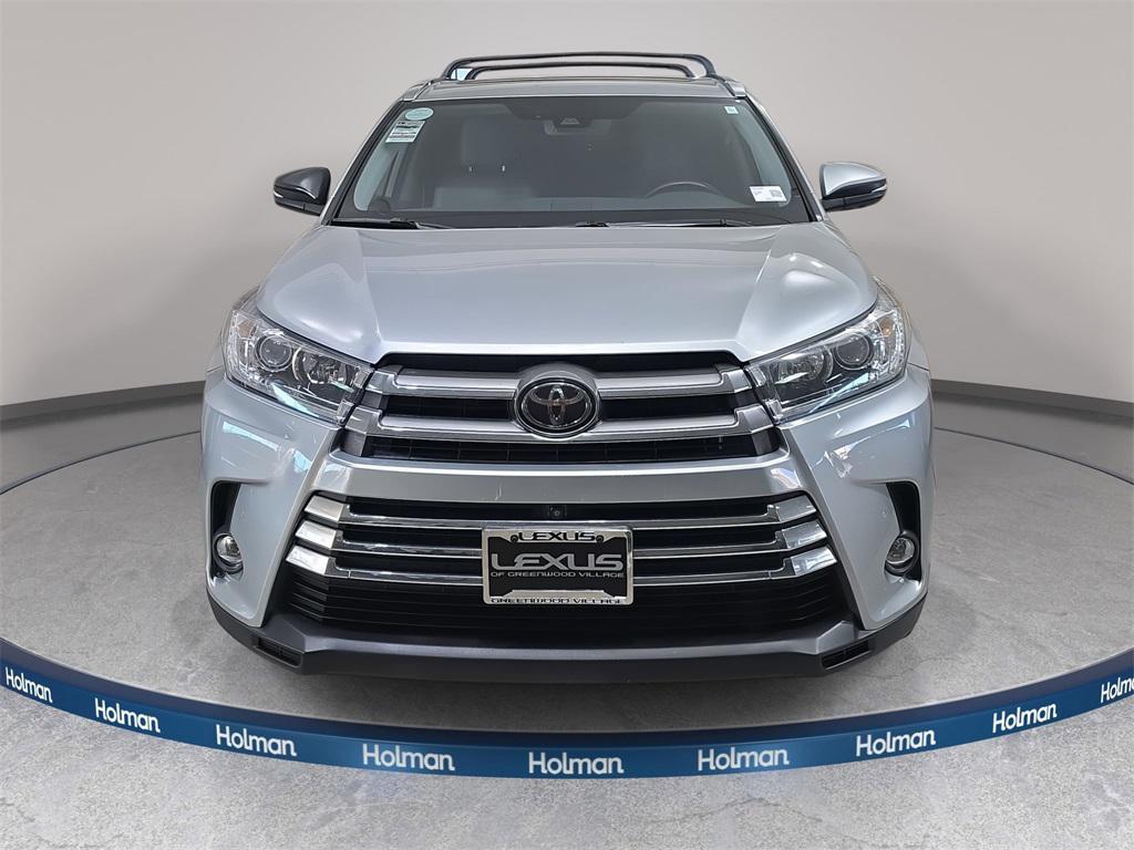 used 2019 Toyota Highlander car, priced at $26,999