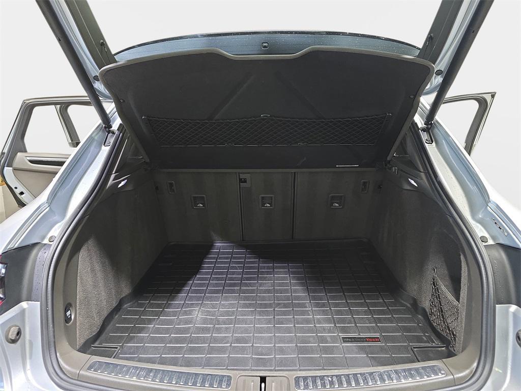 used 2018 Porsche Macan car, priced at $19,288