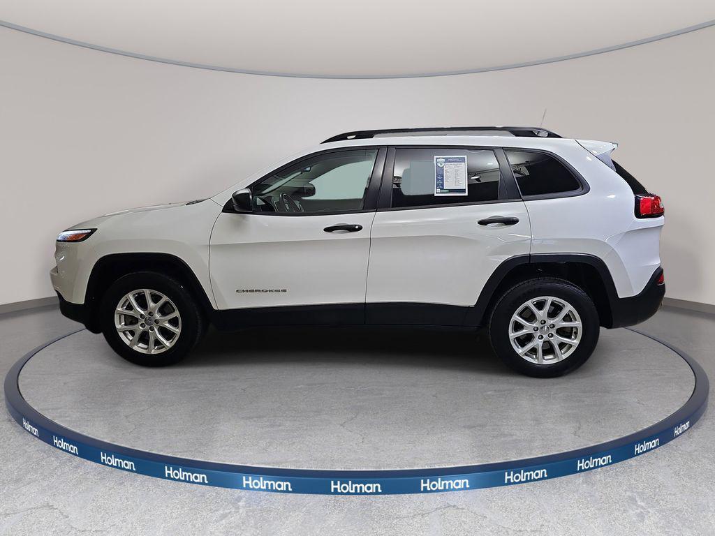 used 2016 Jeep Cherokee car, priced at $10,895