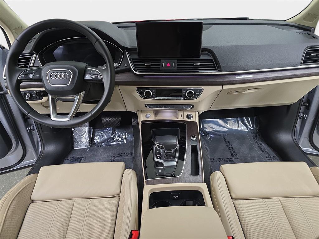 used 2022 Audi Q5 car, priced at $28,300