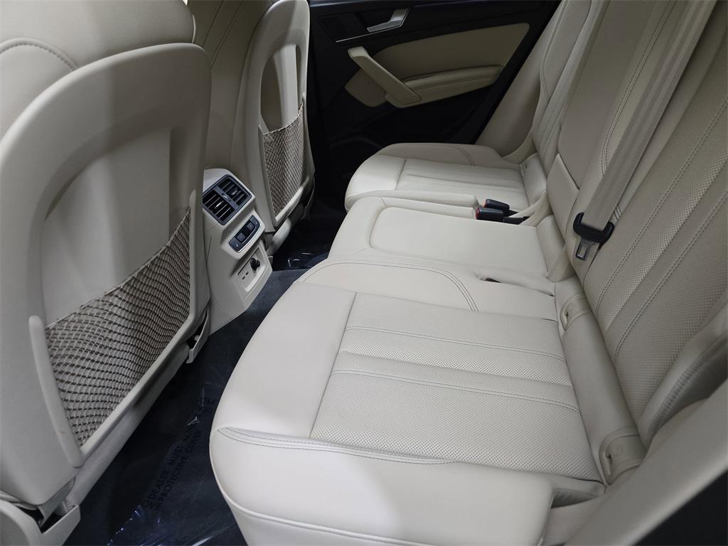 used 2022 Audi Q5 car, priced at $28,300