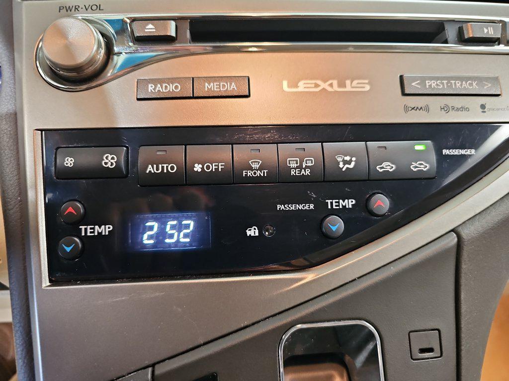 Lexus RX view 26