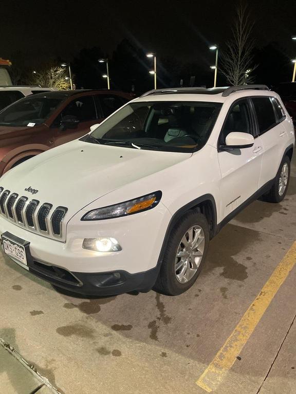 used 2016 Jeep Cherokee car, priced at $12,989