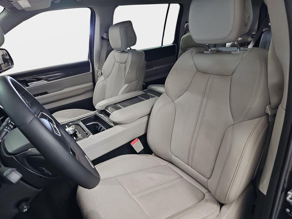 used 2022 Jeep Wagoneer car, priced at $40,693