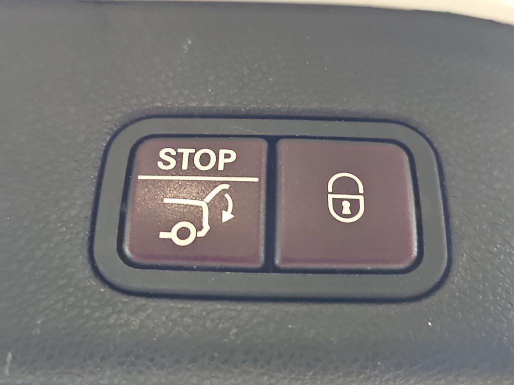 used 2014 Mercedes-Benz GL-Class car, priced at $14,385