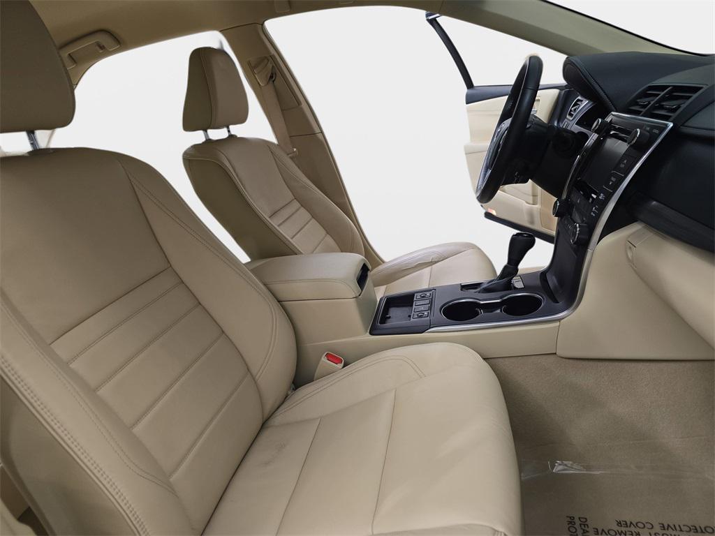 used 2016 Toyota Camry Hybrid car, priced at $18,988