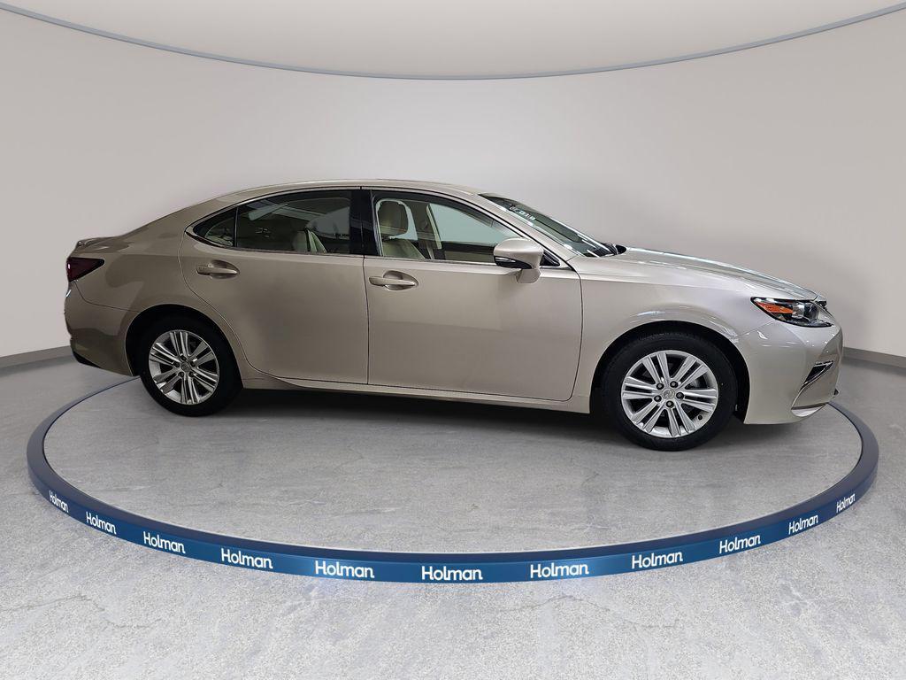 used 2016 Lexus ES 350 car, priced at $27,682