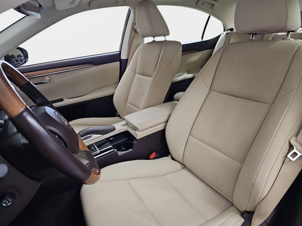 used 2016 Lexus ES 350 car, priced at $27,682