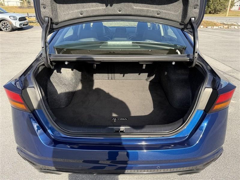 used 2023 Nissan Altima car, priced at $19,900