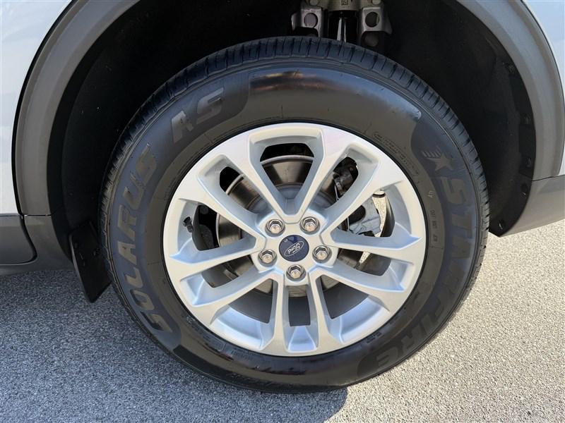 used 2022 Ford Escape car, priced at $20,900