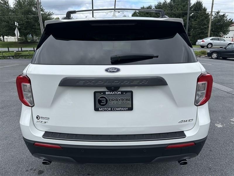 used 2021 Ford Explorer car, priced at $25,900