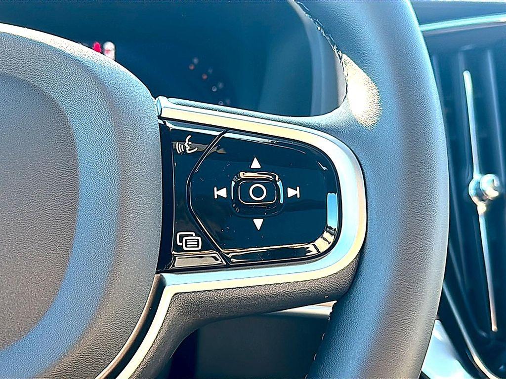 new 2026 Volvo XC90 car, priced at $70,895