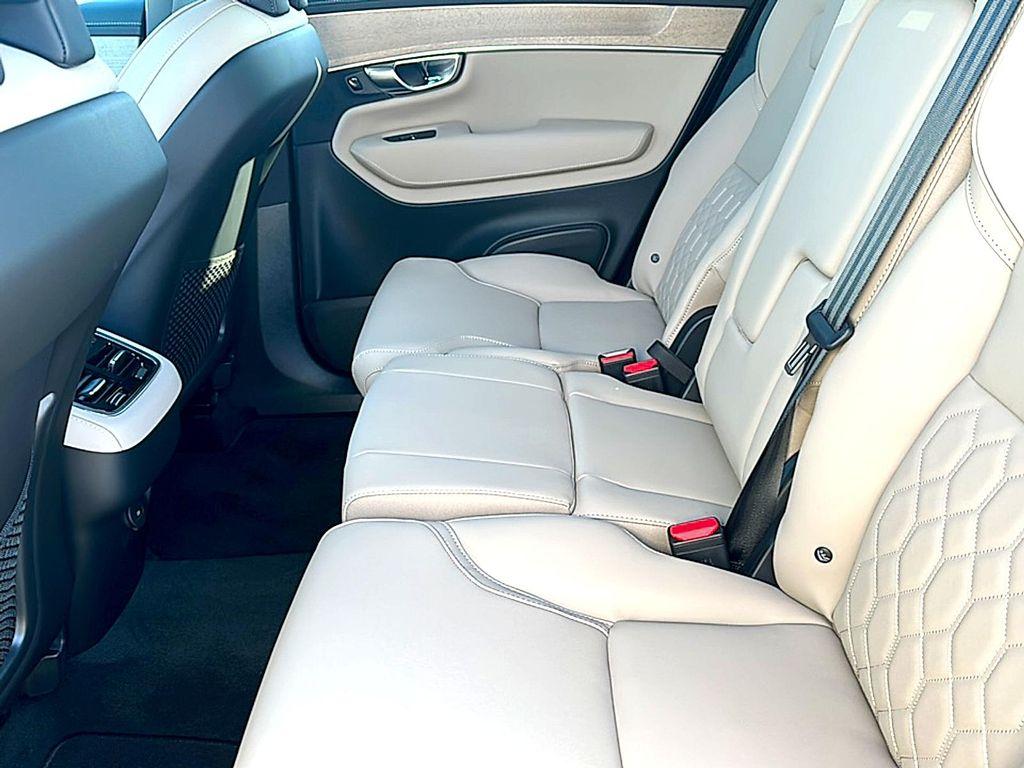 new 2026 Volvo XC90 car, priced at $71,825