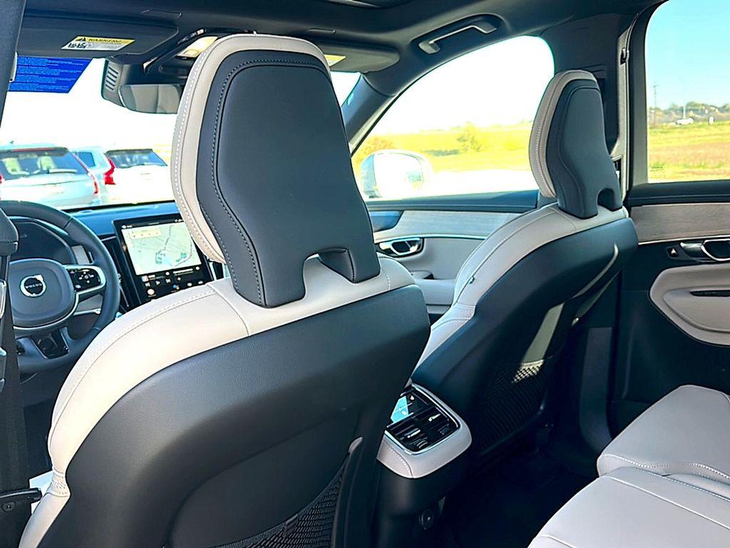 new 2026 Volvo XC90 car, priced at $71,825