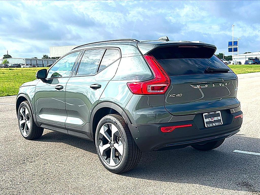 new 2026 Volvo XC40 car, priced at $45,850