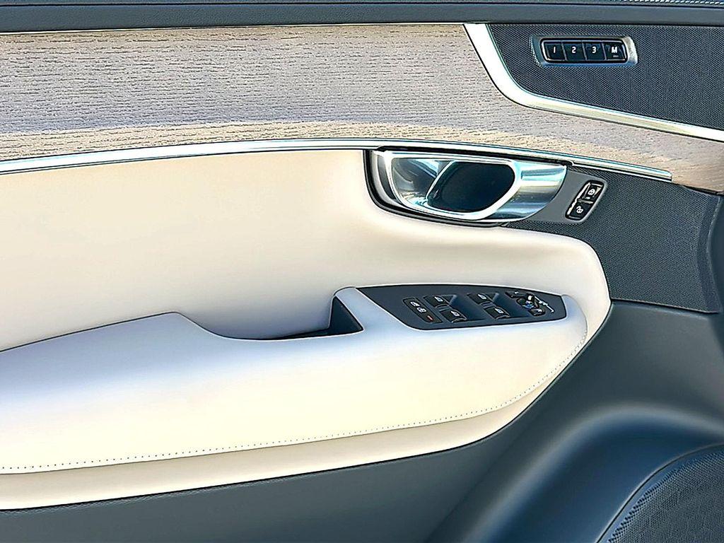 new 2026 Volvo XC90 car, priced at $62,445