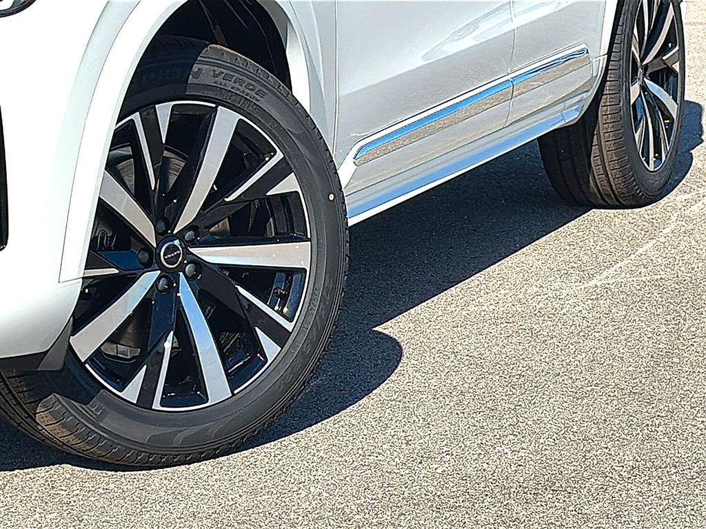 new 2026 Volvo XC90 car, priced at $62,445