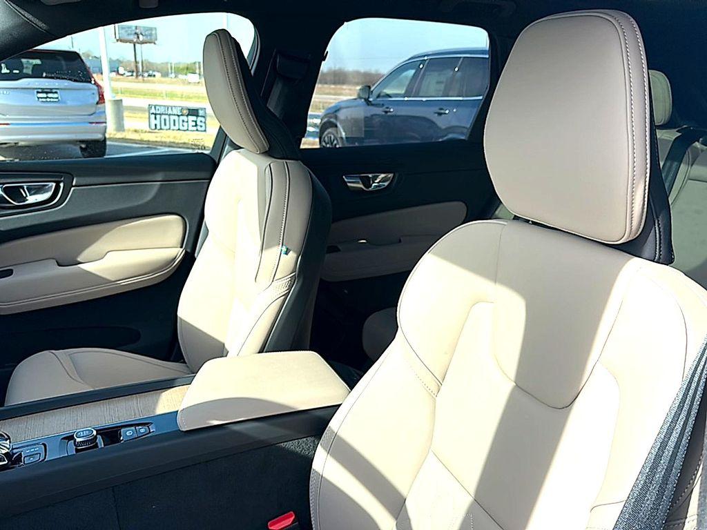 new 2026 Volvo XC60 car, priced at $57,985