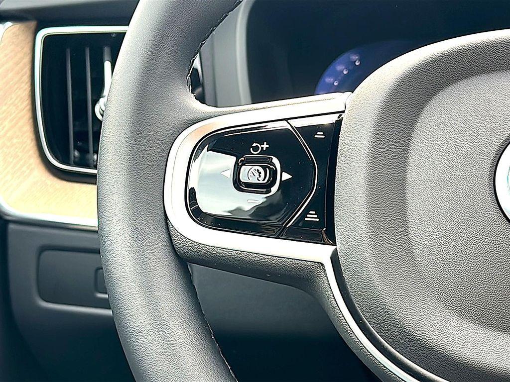 new 2026 Volvo XC60 car, priced at $58,490