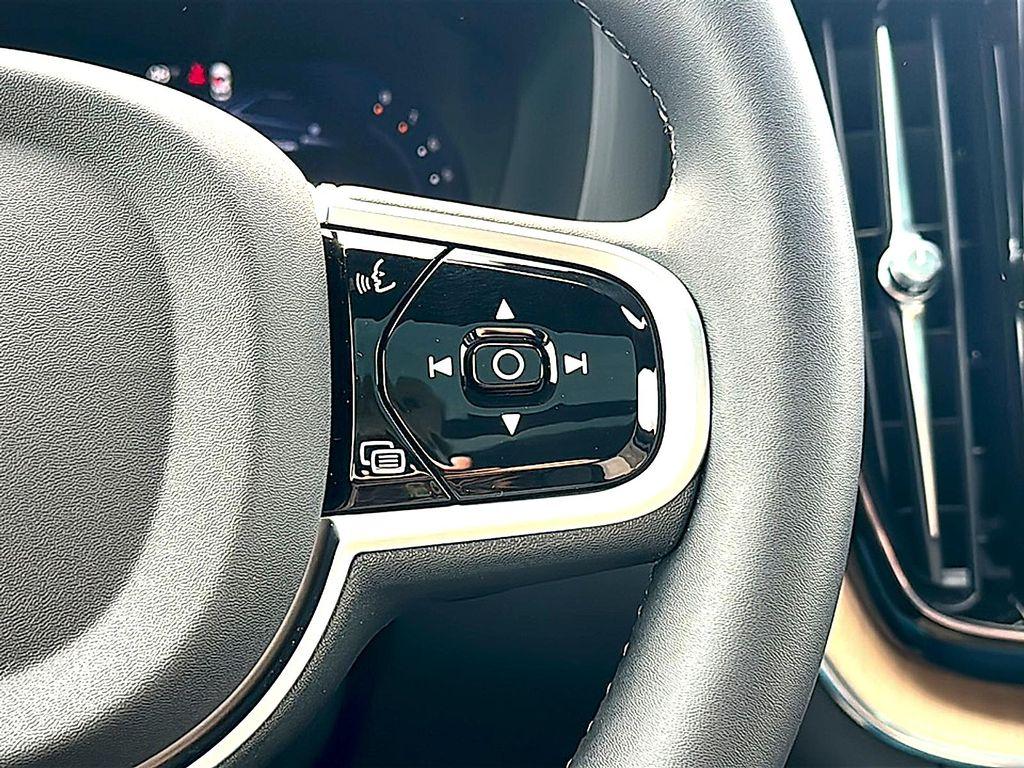 new 2026 Volvo XC60 car, priced at $58,490