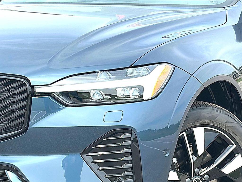 new 2026 Volvo XC60 car, priced at $58,490