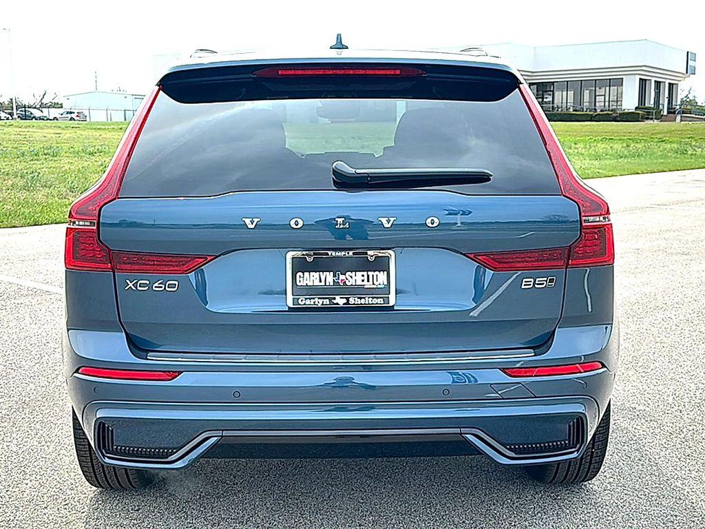 new 2026 Volvo XC60 car, priced at $58,490