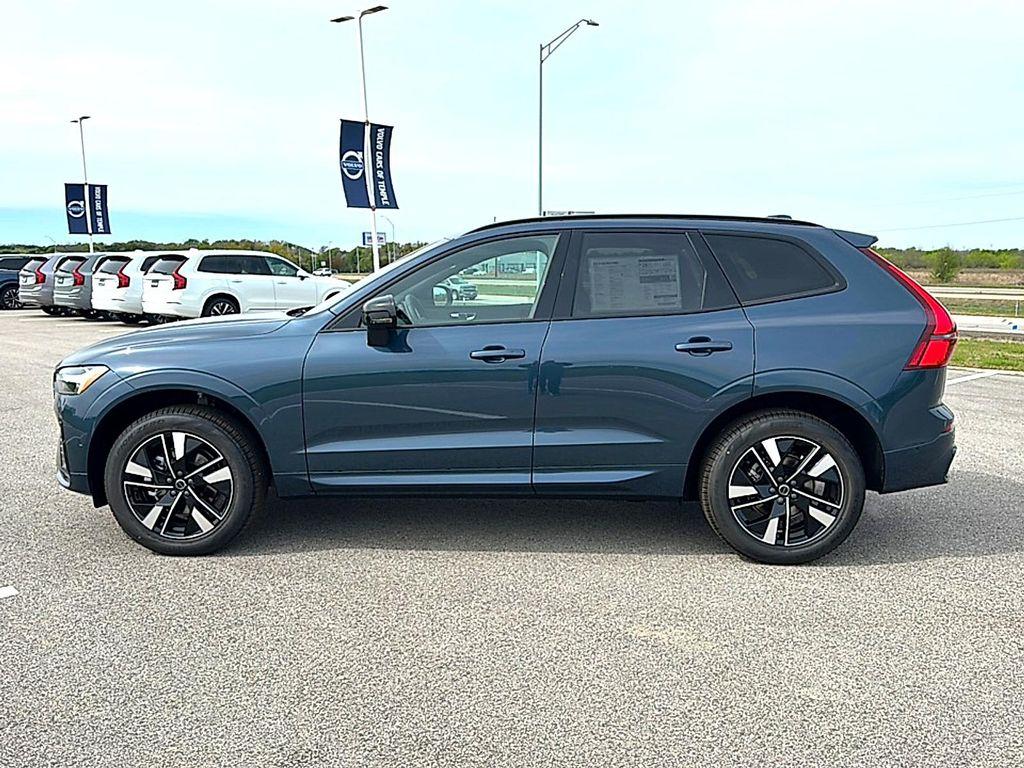 new 2026 Volvo XC60 car, priced at $58,490