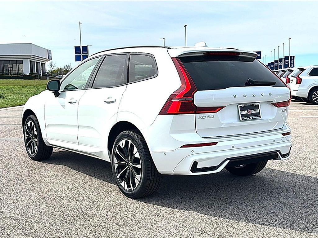 new 2026 Volvo XC60 car, priced at $58,105
