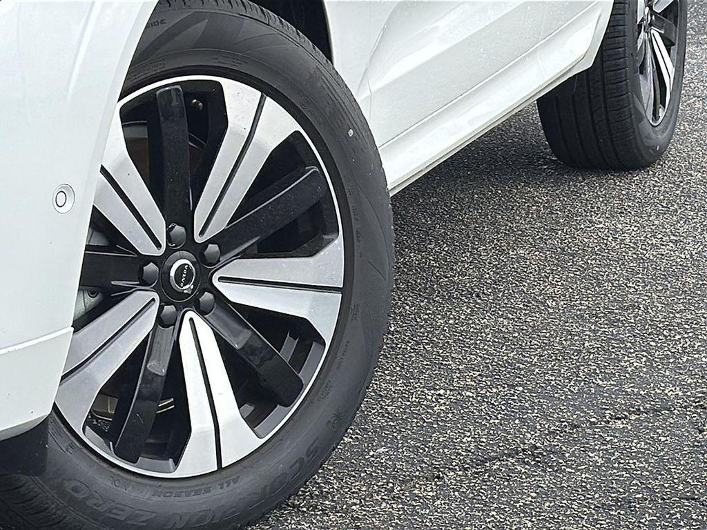 new 2024 Volvo XC60 Recharge Plug-In Hybrid car, priced at $55,440
