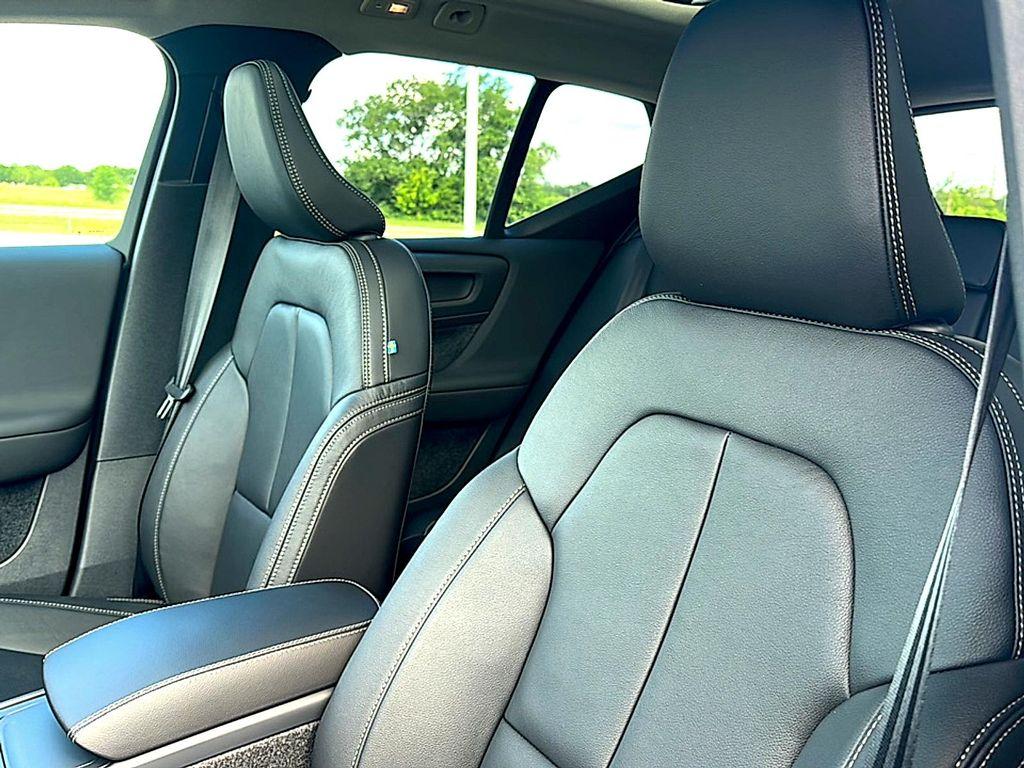 new 2026 Volvo XC40 car, priced at $48,395
