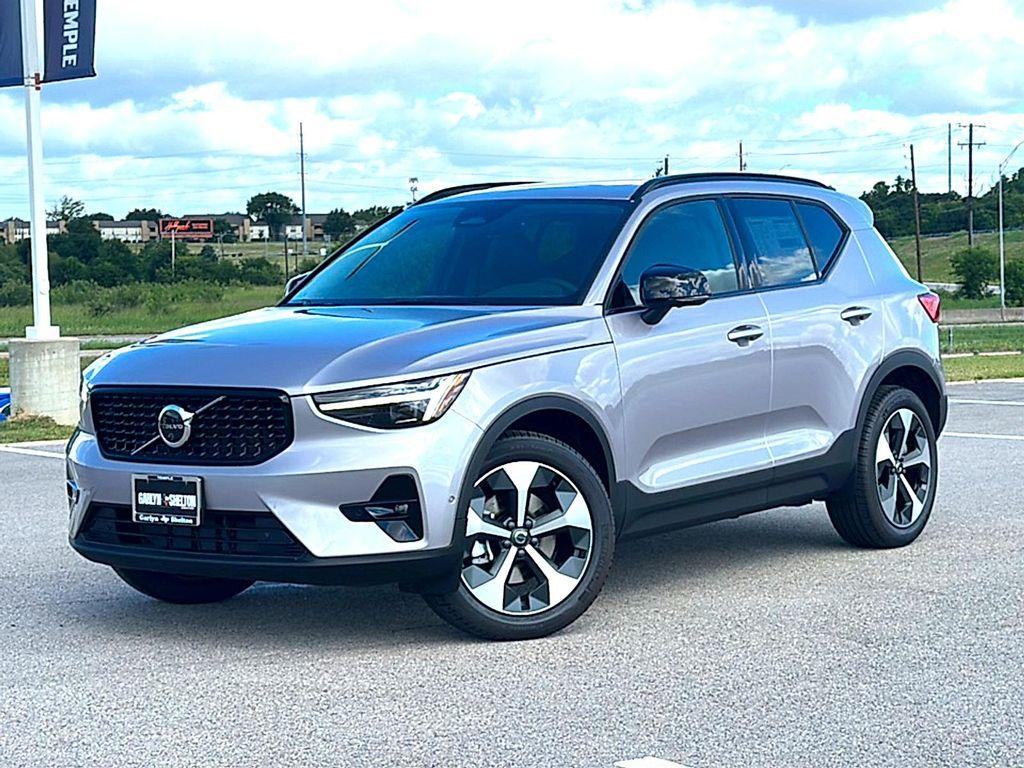 new 2026 Volvo XC40 car, priced at $48,395