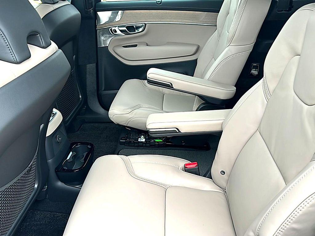 new 2025 Volvo XC90 Plug-In Hybrid car, priced at $78,695