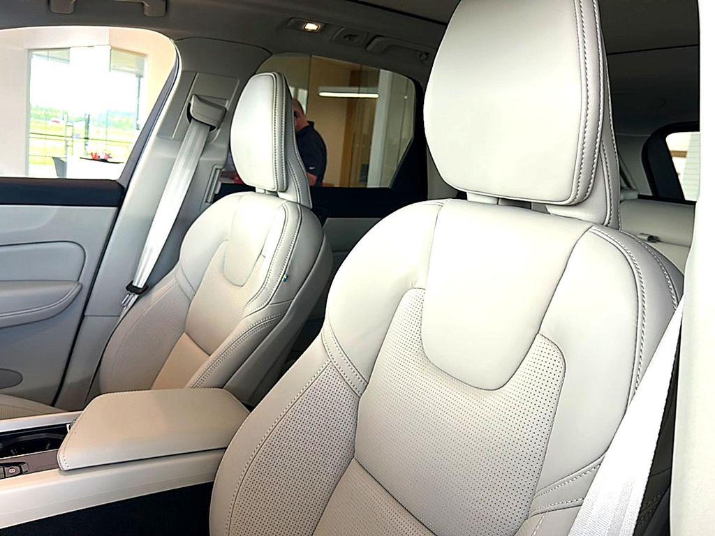 new 2026 Volvo XC60 car, priced at $62,505