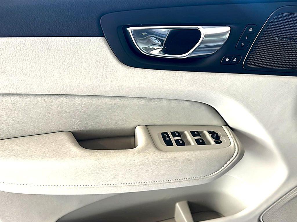 new 2026 Volvo XC60 car, priced at $62,505
