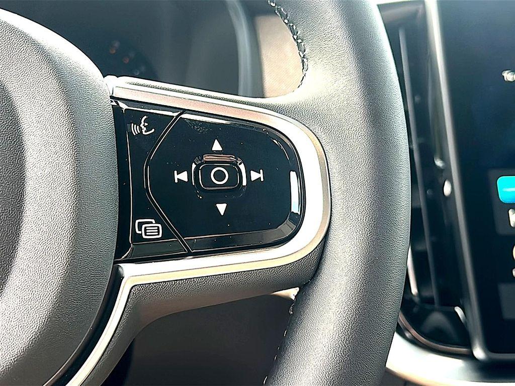 new 2026 Volvo XC90 car, priced at $71,825