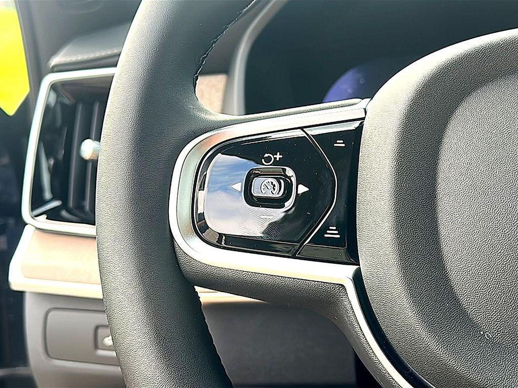 new 2026 Volvo XC90 car, priced at $71,825