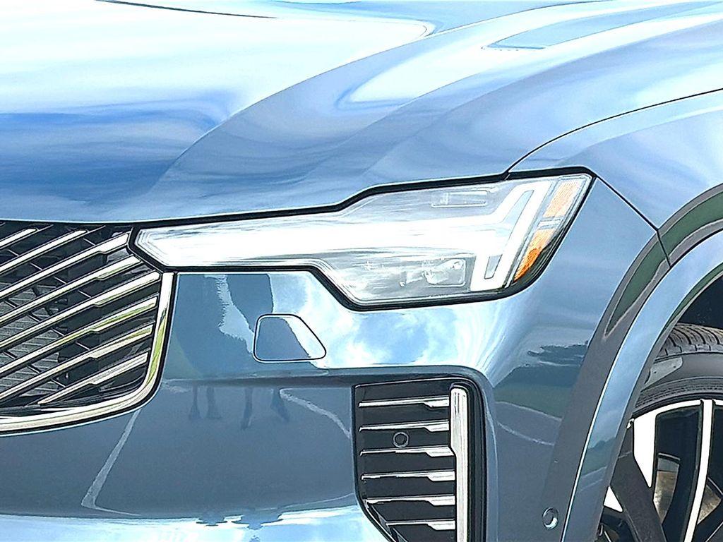 new 2026 Volvo XC90 car, priced at $71,825