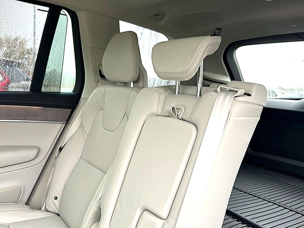 new 2026 Volvo XC90 car, priced at $75,155