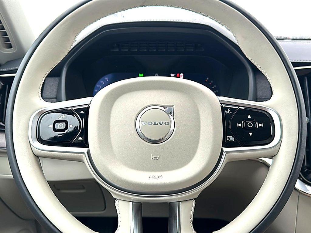 new 2026 Volvo XC90 car, priced at $75,155