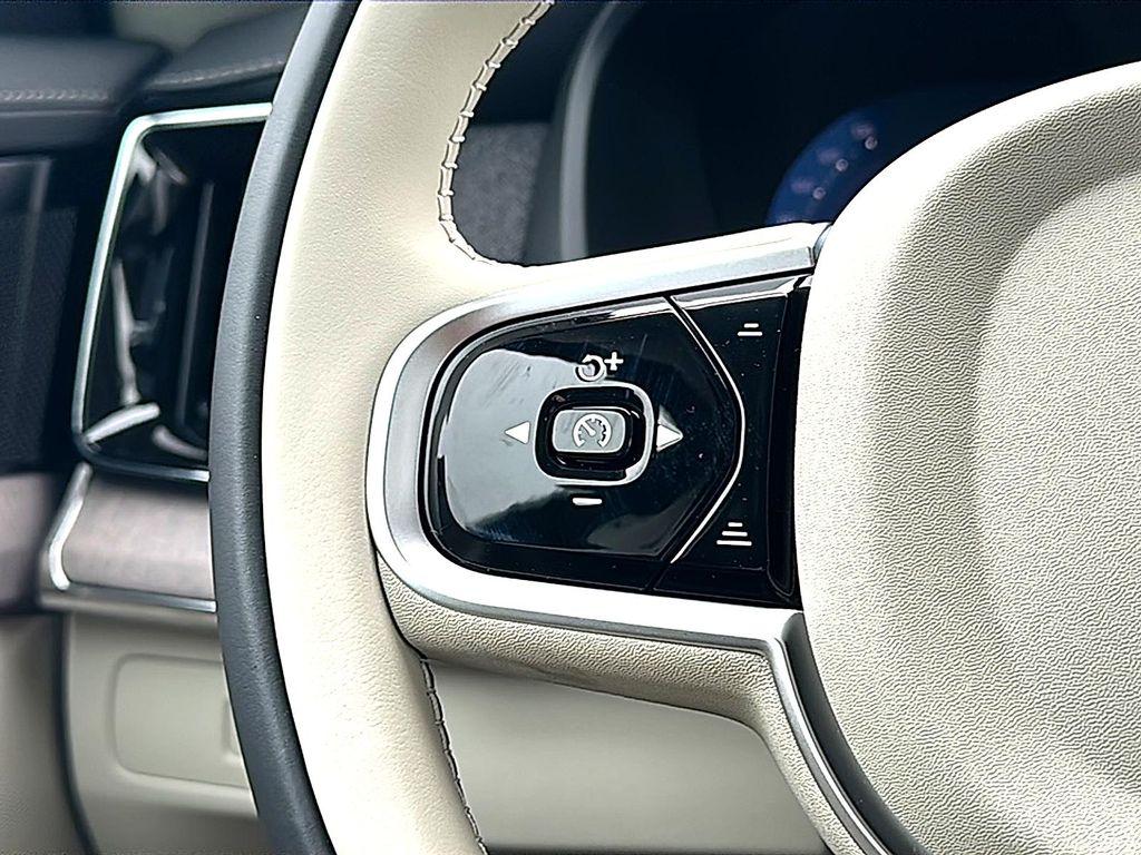 new 2026 Volvo XC90 car, priced at $75,155