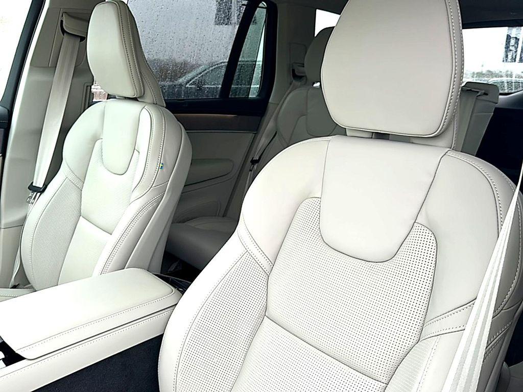 new 2026 Volvo XC90 car, priced at $75,155