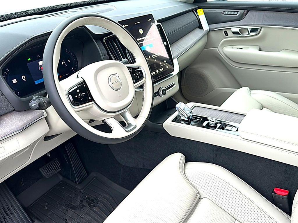 new 2026 Volvo XC90 car, priced at $75,155