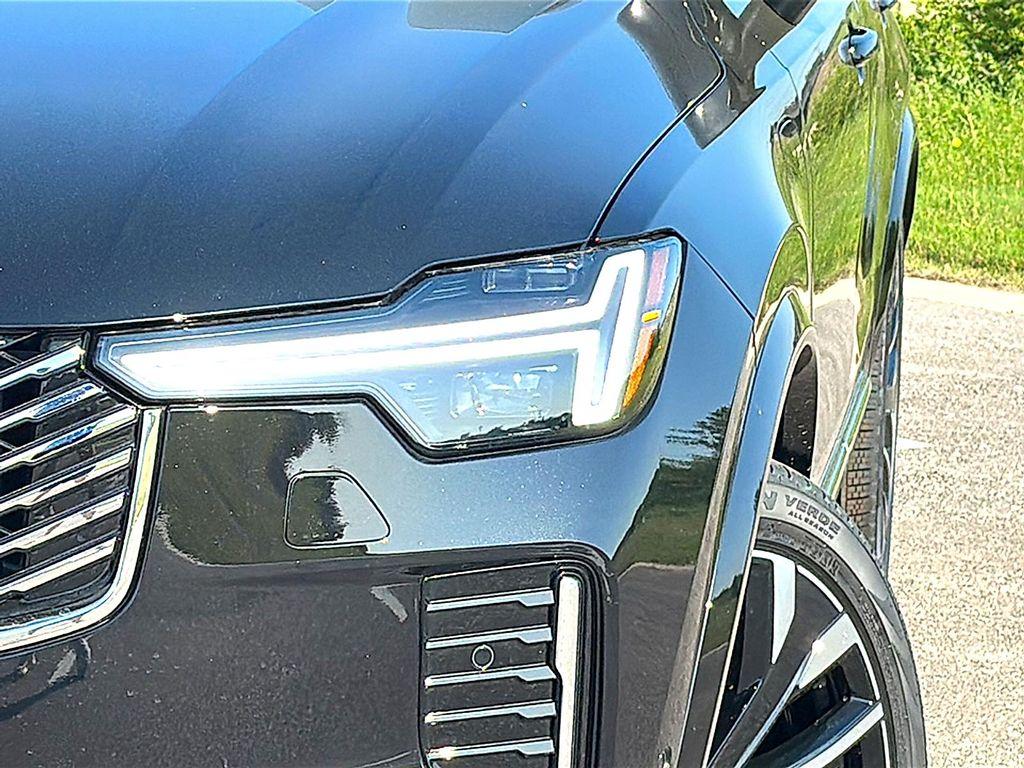 new 2025 Volvo XC90 Plug-In Hybrid car, priced at $68,805