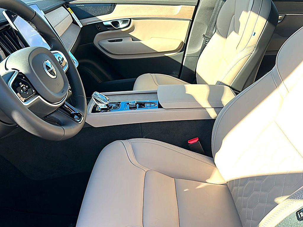 new 2026 Volvo XC90 Plug-In Hybrid car, priced at $81,995